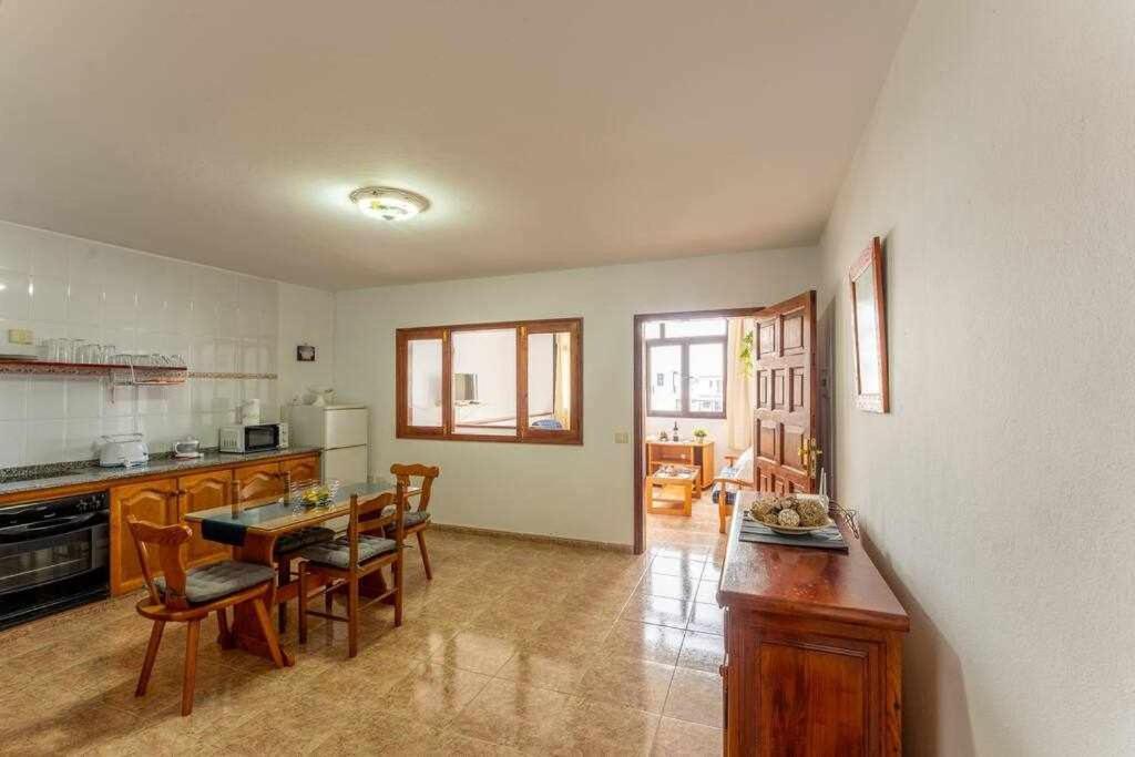 Ferienwohnung Marea Alta La Santa Exterior foto